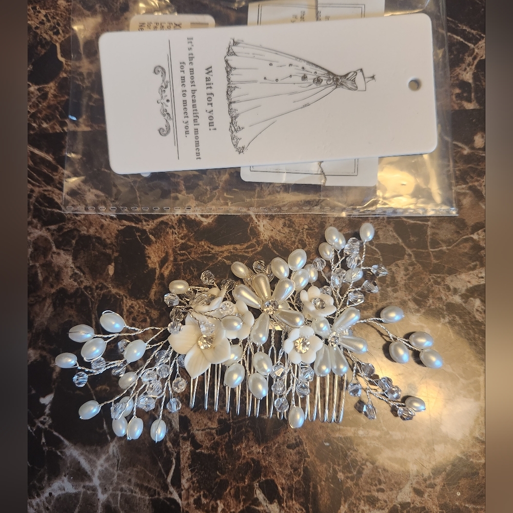 Wedding hairpiece